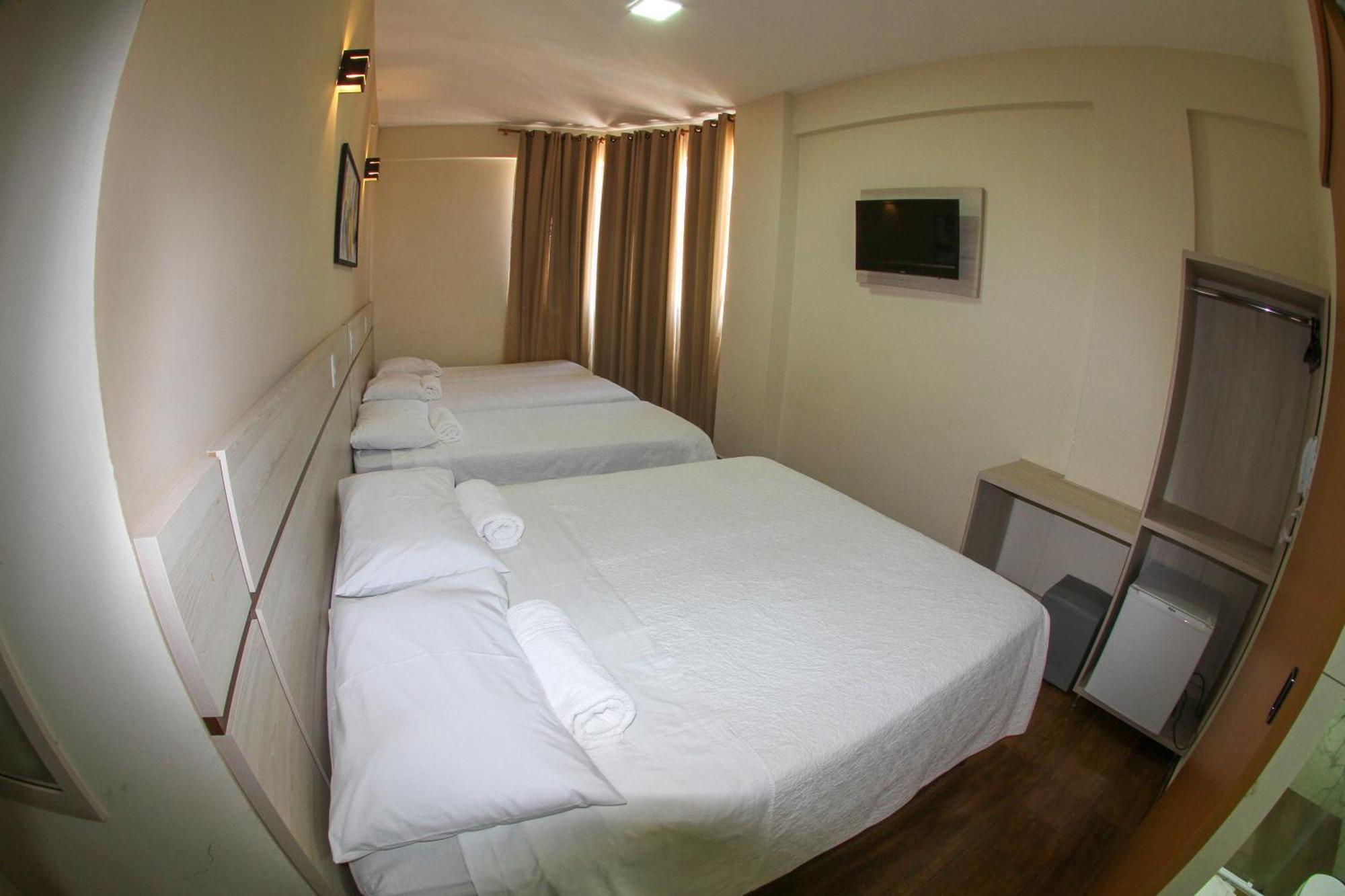 Hotel Maria da Fé Aparecida  Extérieur photo